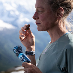 Vegan bars - Mimmi Kotka eat one of Moonvalleys vegan bars during training to get more energy